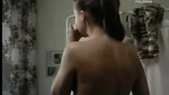 শৃঙ্গাকার স্বর্ণকেশী পিছন থেকে বাংলা দেশের sex সেক্স পছন্দ করে