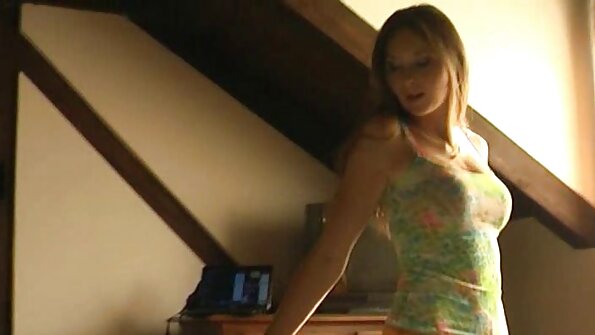 টকটকে শ্যামাঙ্গিনী গৃহিণী POV মধ্যে বাংলা sex ছবি প্রেমিক মোরগ পরিবেশন